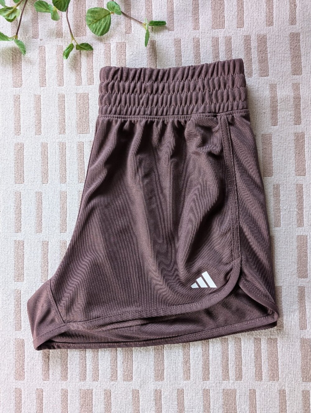 adidas | Athletic Short Brown | 3"